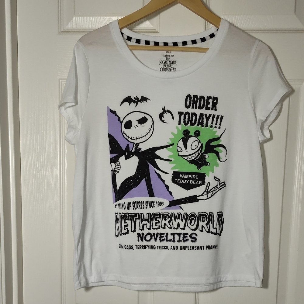 Disney White and Black Nightmare Before Christmas T-Shirt Large